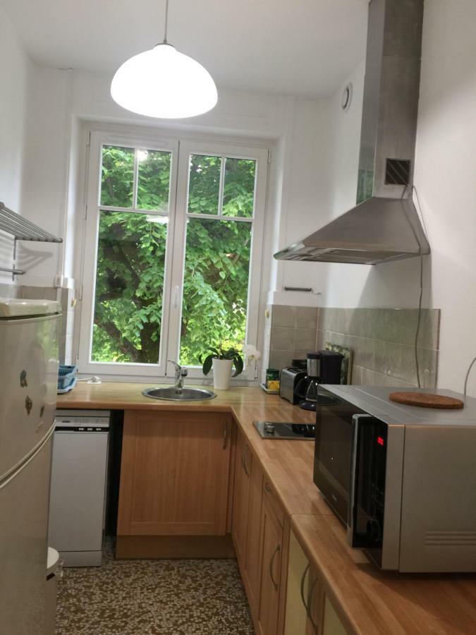 Ideal Art Deco Compris Un Parking Prive Securise Darcy Liberte Centre Gare-ville Apartment Dijon